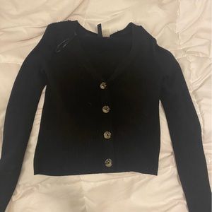 h&m black sweater